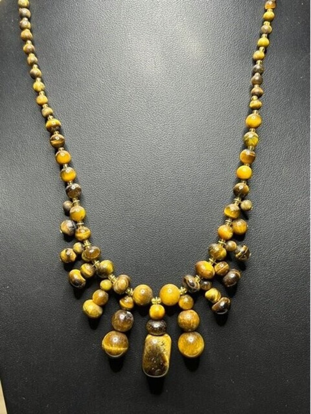 B7334 Vintage Tiger's Eye Beaded Bib Necklace 18-20" Length Gold Tone *